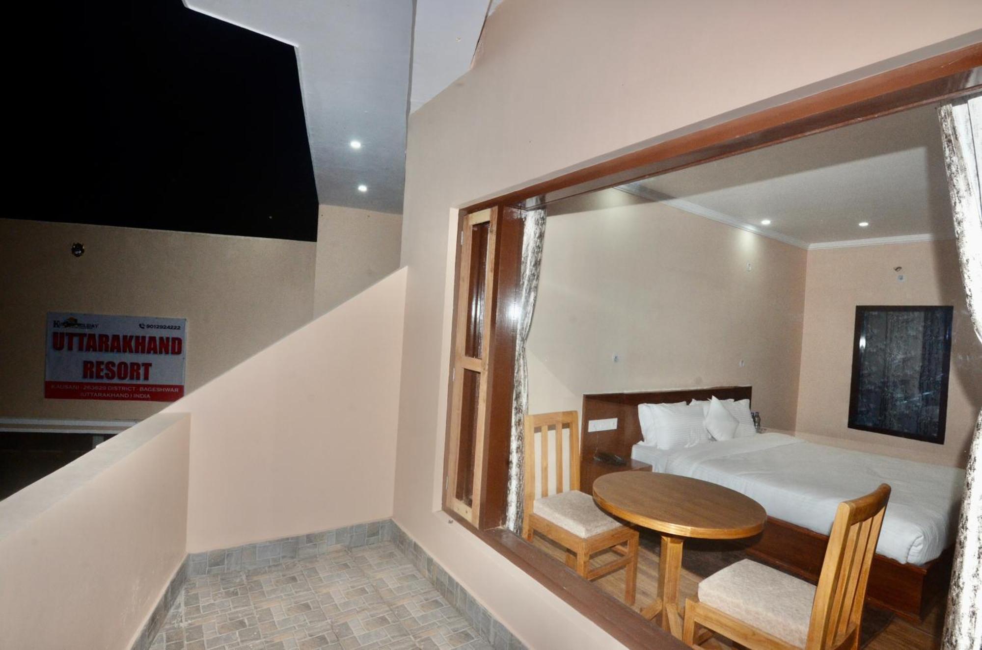 Uttarakhand Resort كاوساني المظهر الخارجي الصورة